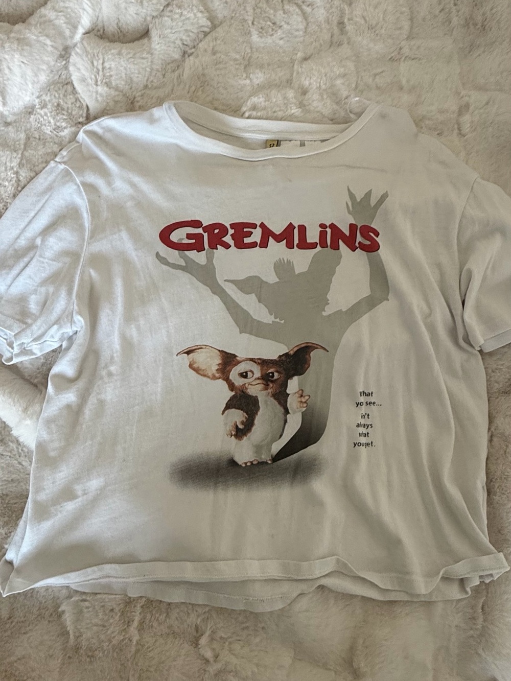 VINTAGE Gremlins Graphic Tee - White with Red Logo